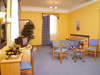 Viva Tassaray Hotel 